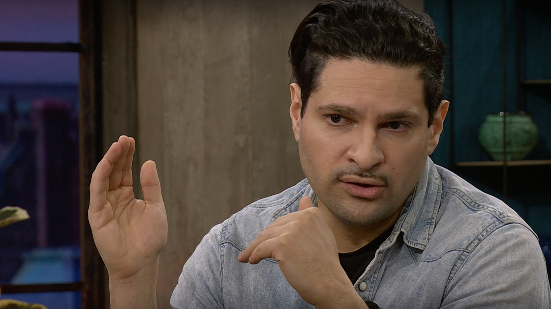 Ska vi oroa oss för låga födelsetal?